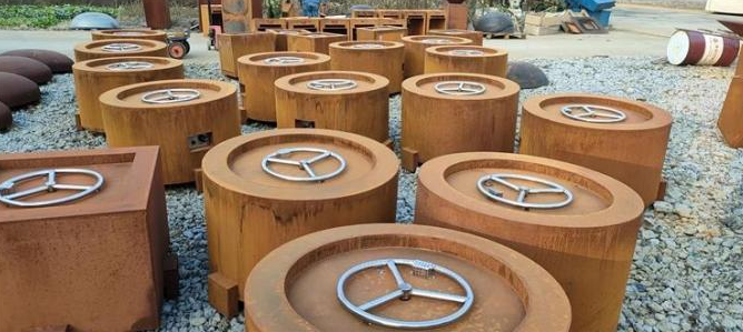 χάλυβας Corten προπανίου αερίου 95cm φορητός??????????? γύρω από τον πίνακα κοιλωμάτων πυρκαγιάς