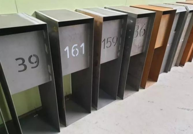 Υπαίθριες αδιάβροχες μετάλλων ταχυδρομείου ταχυδρομικές θυρίδες χάλυβα Corten κλειδαριών κιβωτίων βασικές