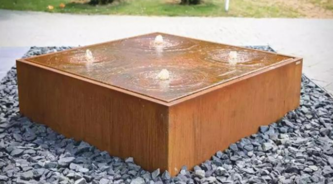 Κήπων οξυδωμένη διακόσμηση πορτοκαλιά Corten χάλυβα στάθμη νερού πηγών τετραγωνική