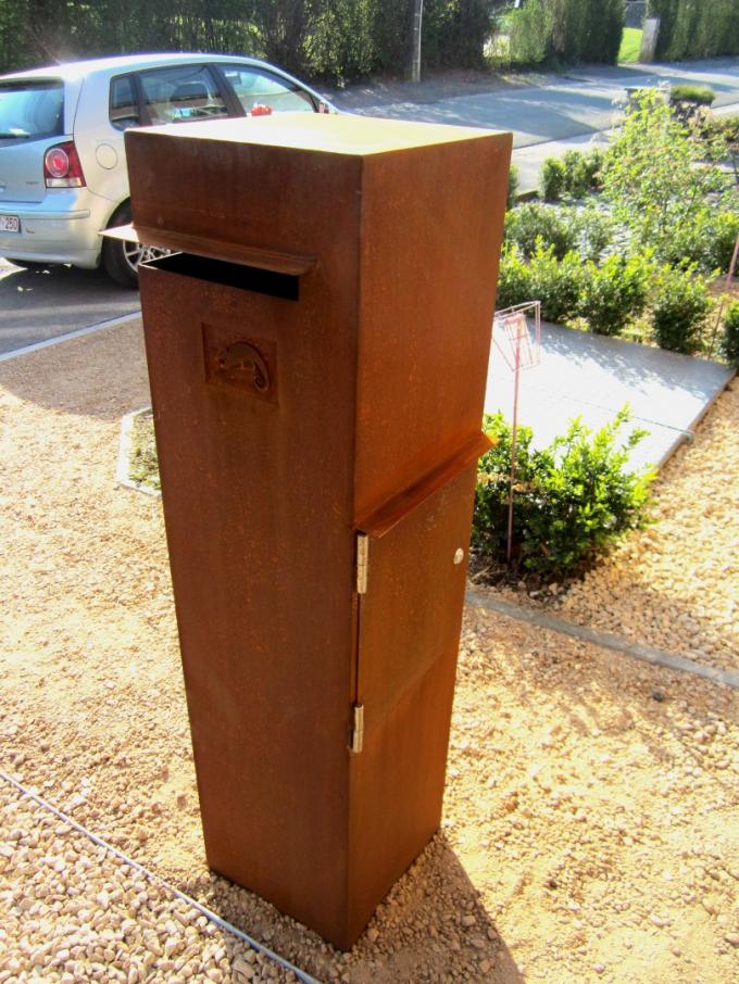 Υπαίθριες αδιάβροχες επιστολών κιβωτίων ταχυδρομικές θυρίδες χάλυβα Corten κλειδαριών μετάλλων βασικές
