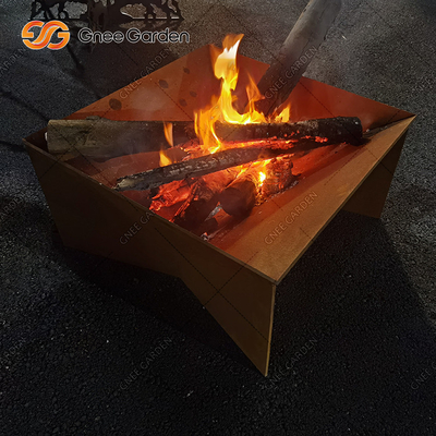 Ξύλινος καίγοντας χάλυβας Firepit Corten κήπων για τη στρατοπέδευση κατωφλιών