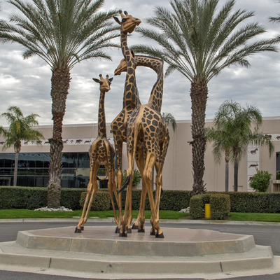 Ζωή κήπων Gnee - μεγάλο υπαίθριο Giraffe γλυπτών χαλκού μεγέθους διαμόρφωσε προσαρμοσμένος