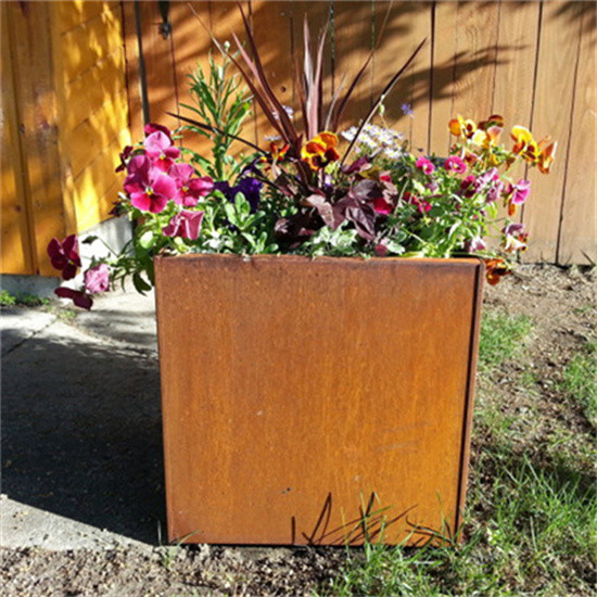 Καλλιεργητές χάλυβα Corten